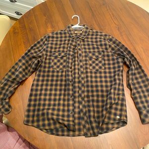 Jeremiah Button Down (L)
